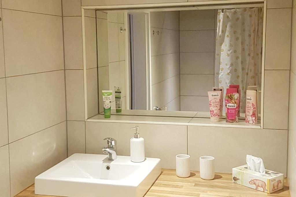 Ferienwohnung Zwischen Weinheim Und Hemsbach Exteriér fotografie